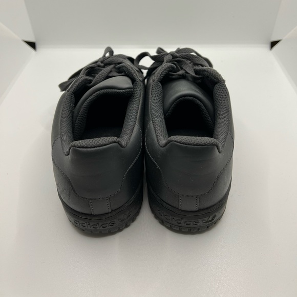 Adidas Calabasas Sneakers - Picture 3 of 6